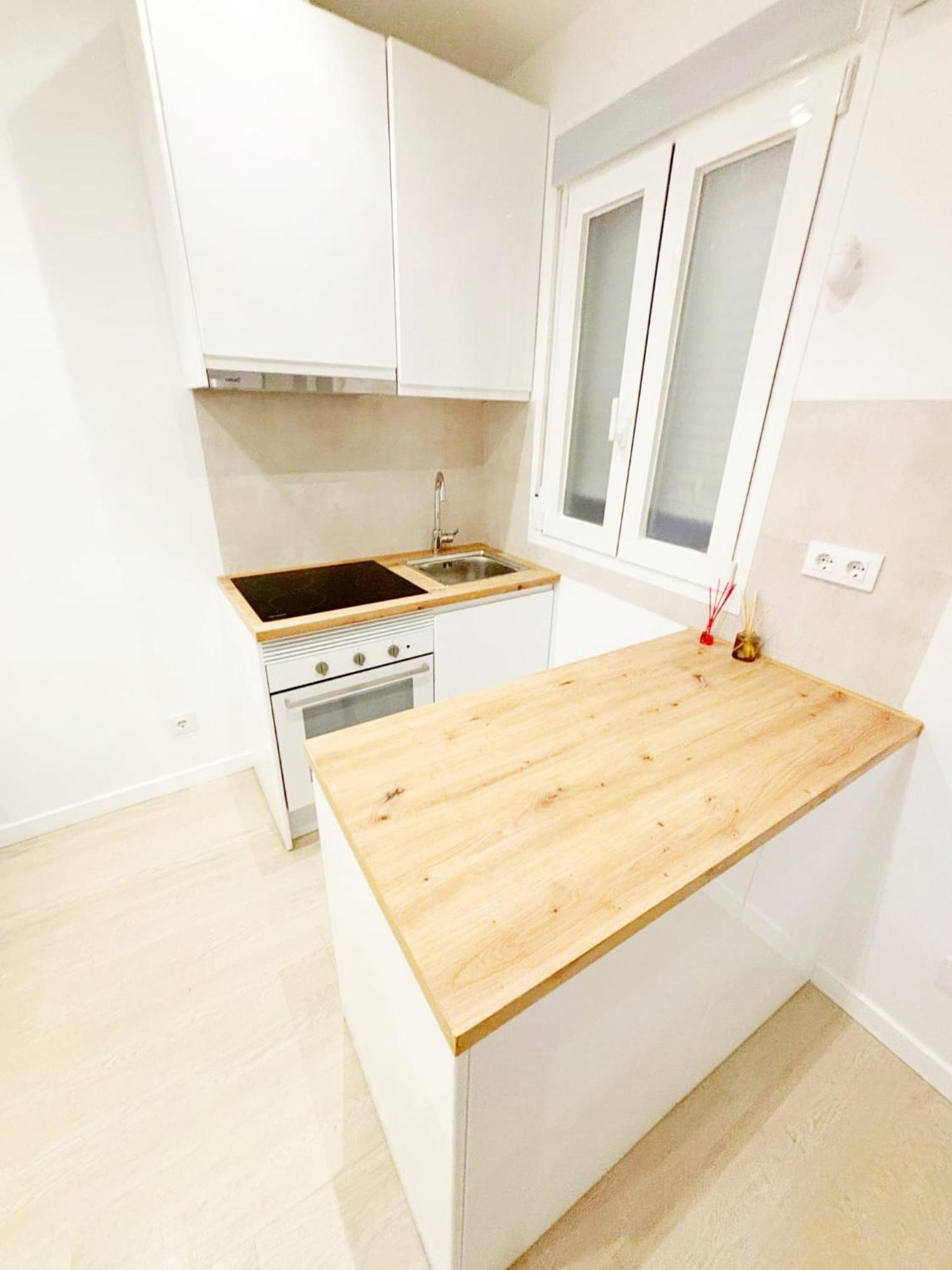 Go13D Apartamento Metro Bilbao Wifi, Madrid